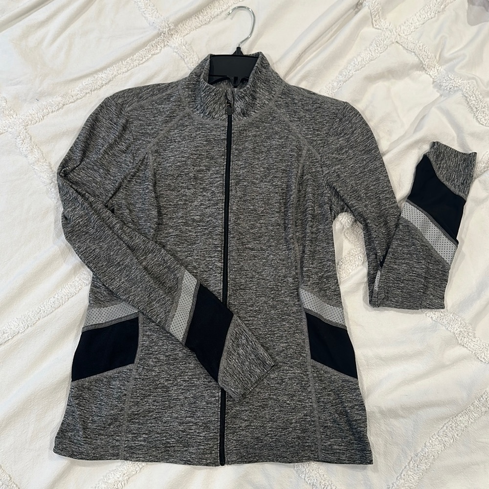 Beyond Yoga, thin jacket with reflective strips